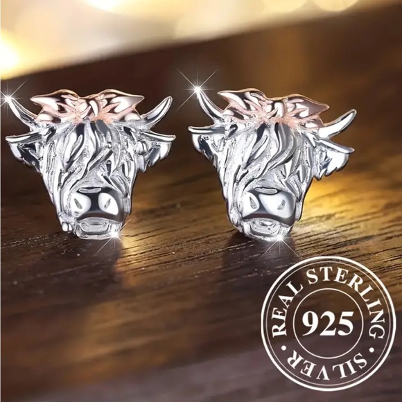 Whimsy_and_Rose Jewelry - Sterling Silver Cow Head Stud Earrings